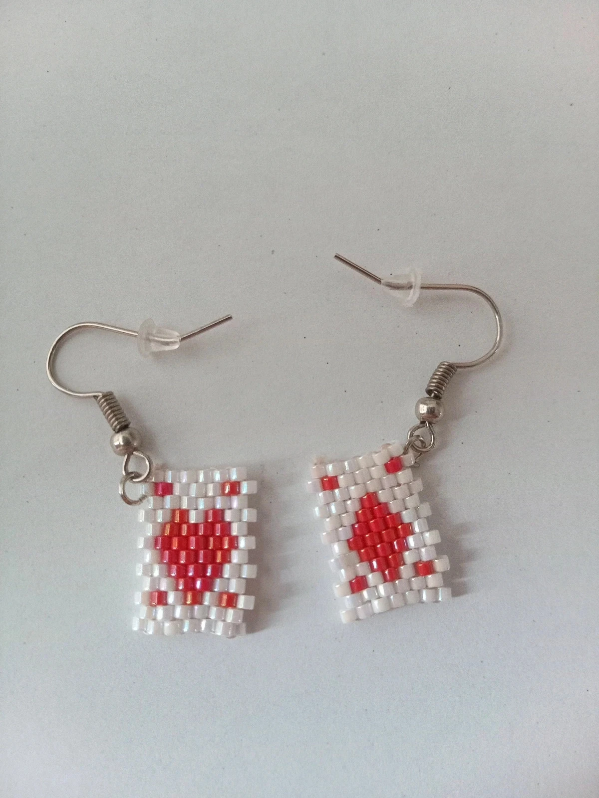 Boucles d'oreilles As de Coeur et As de Carreau en perles miyuki delica